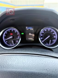 تۆیۆتا کامری